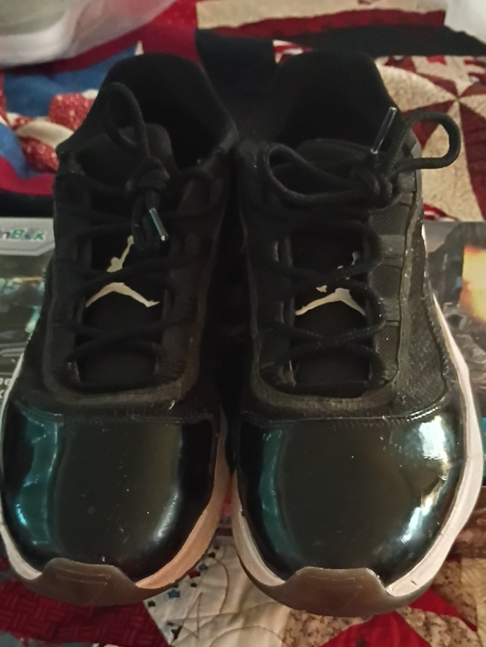 Men's Black Athletic Sneakers - Brand Unknown